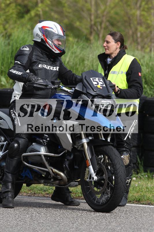 Archiv-2025/10 23.04.2025 Cornu Master School ADR/rot-rouge/55